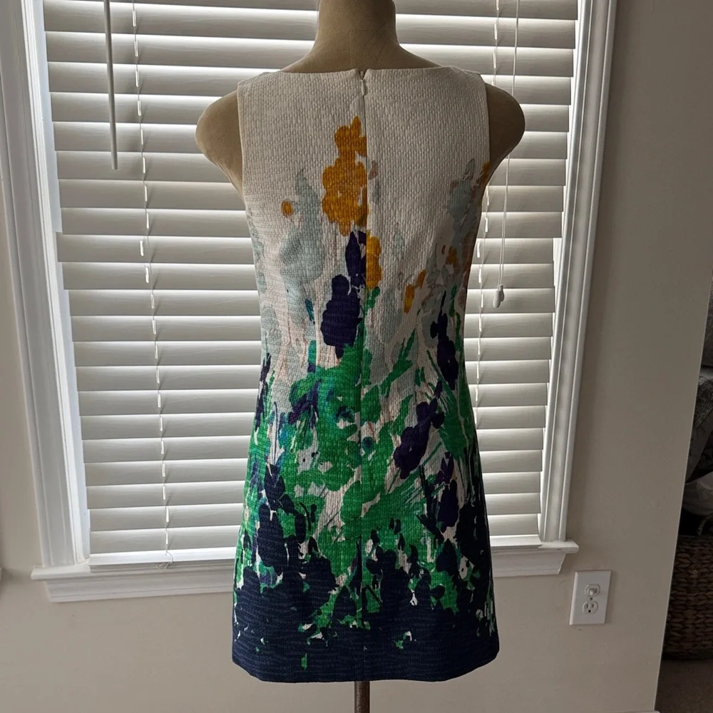 Eliza J White Floral-Print Sleeveless Shift Dress with Green & Navy Accents - Picture 5 of 6